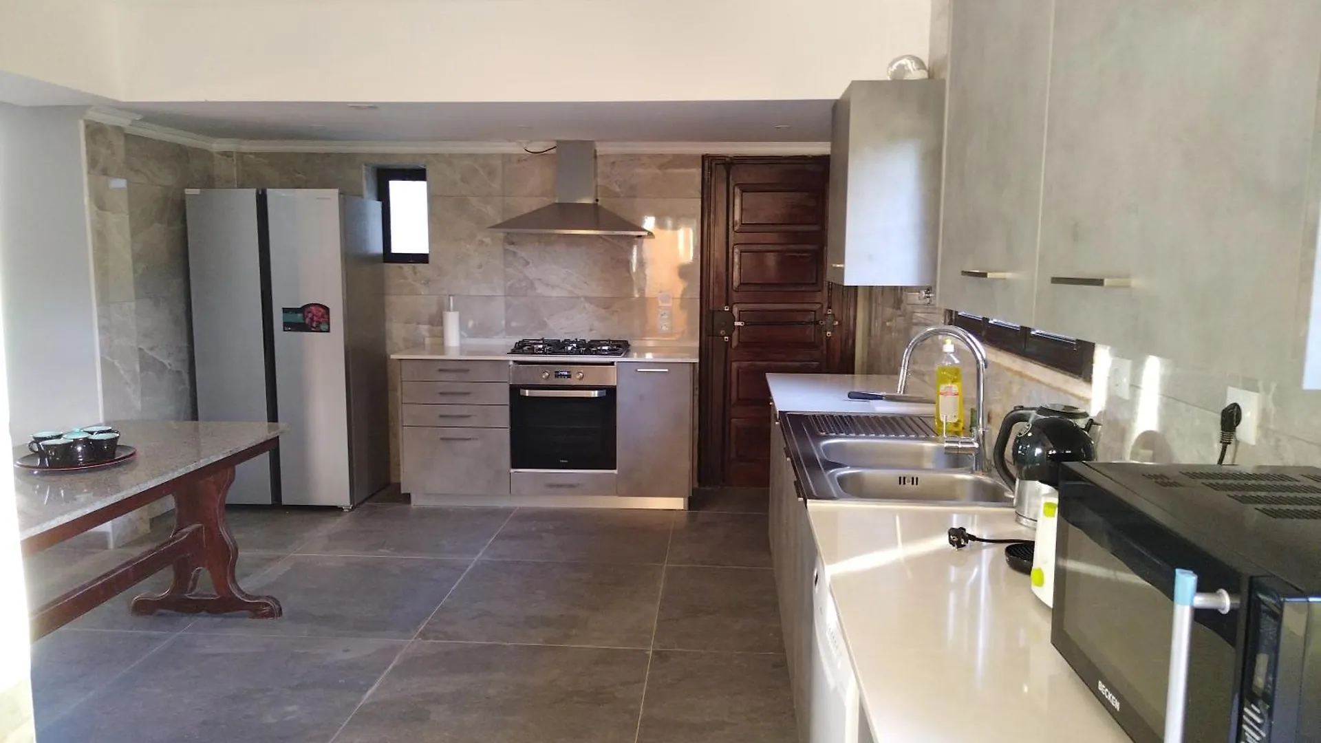Oeiras Lagoas Parque ,Elite Home Porto Salvo  Pensionat